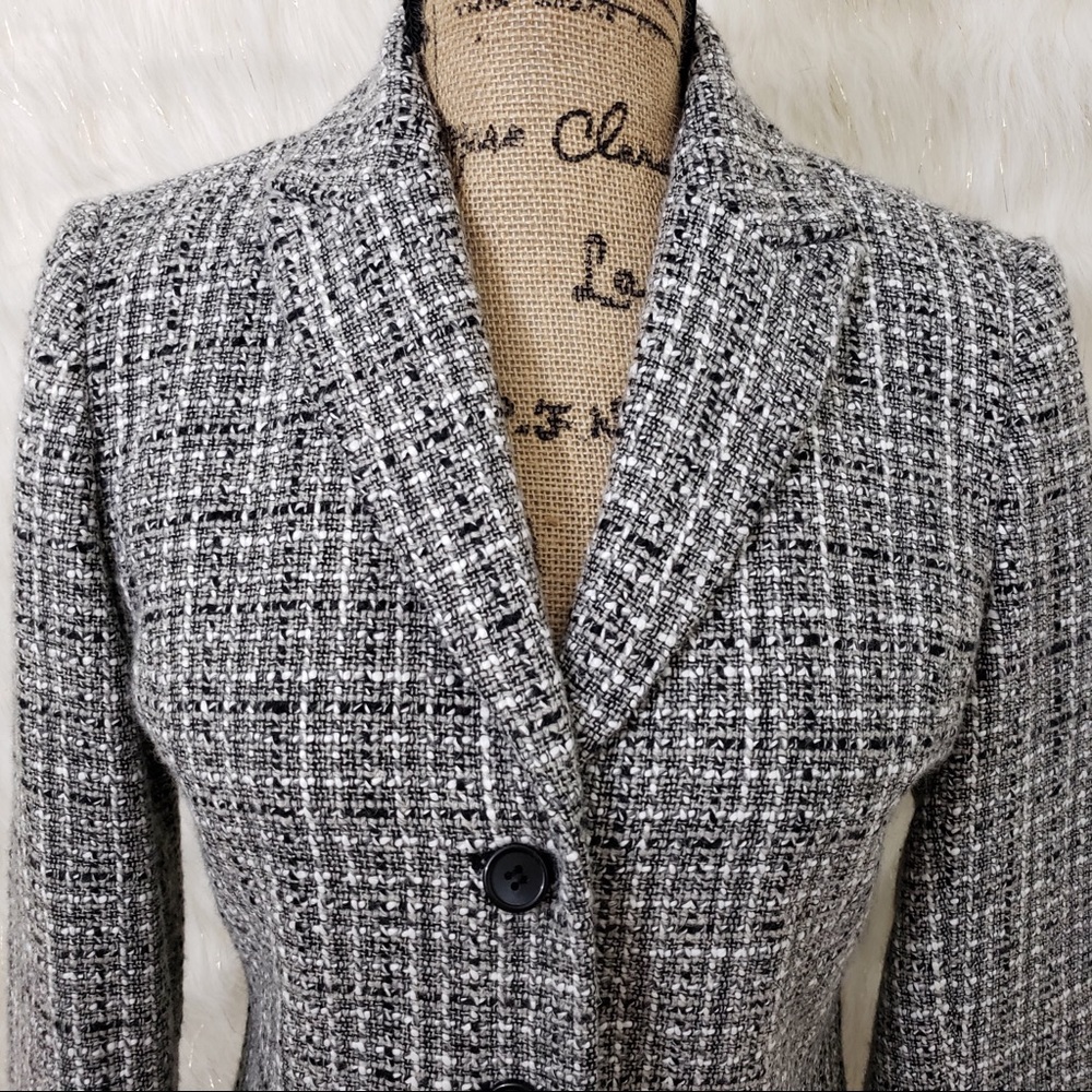 Apostrophe gray blazer - Picture 2 of 8